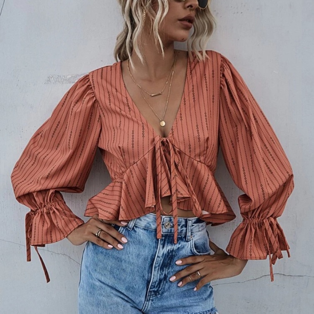 SHEIN front tie shirt